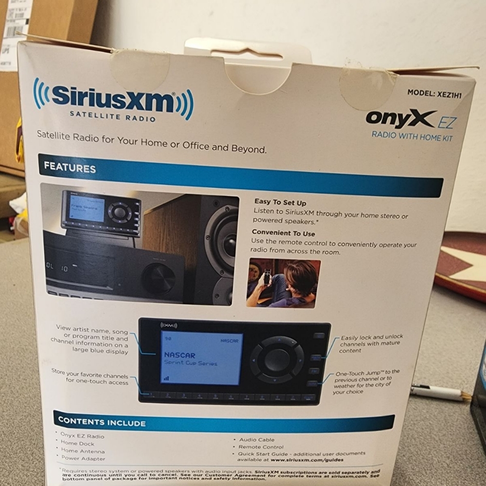 Sirius XM Satellite Radio - Picture 2 of 2